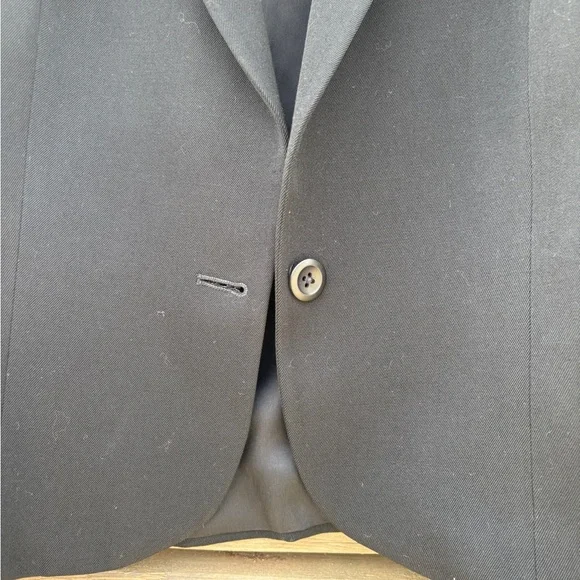 Vintage Cropped Wool Blazer – Puff Sleeve Black Jacket | 100% Wool - Picture 2 of 9